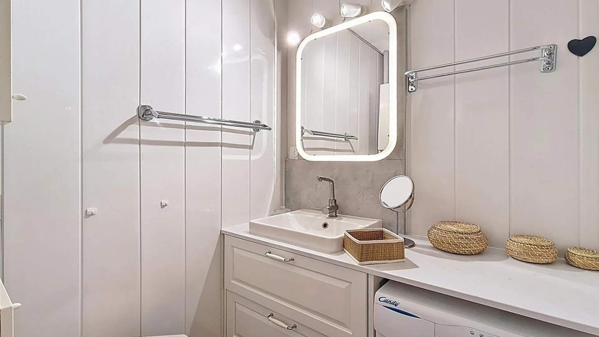 公寓 Appartement Confortable Centre Station Balcon - Fr-1-344-922 圣马丁德贝尔维尔