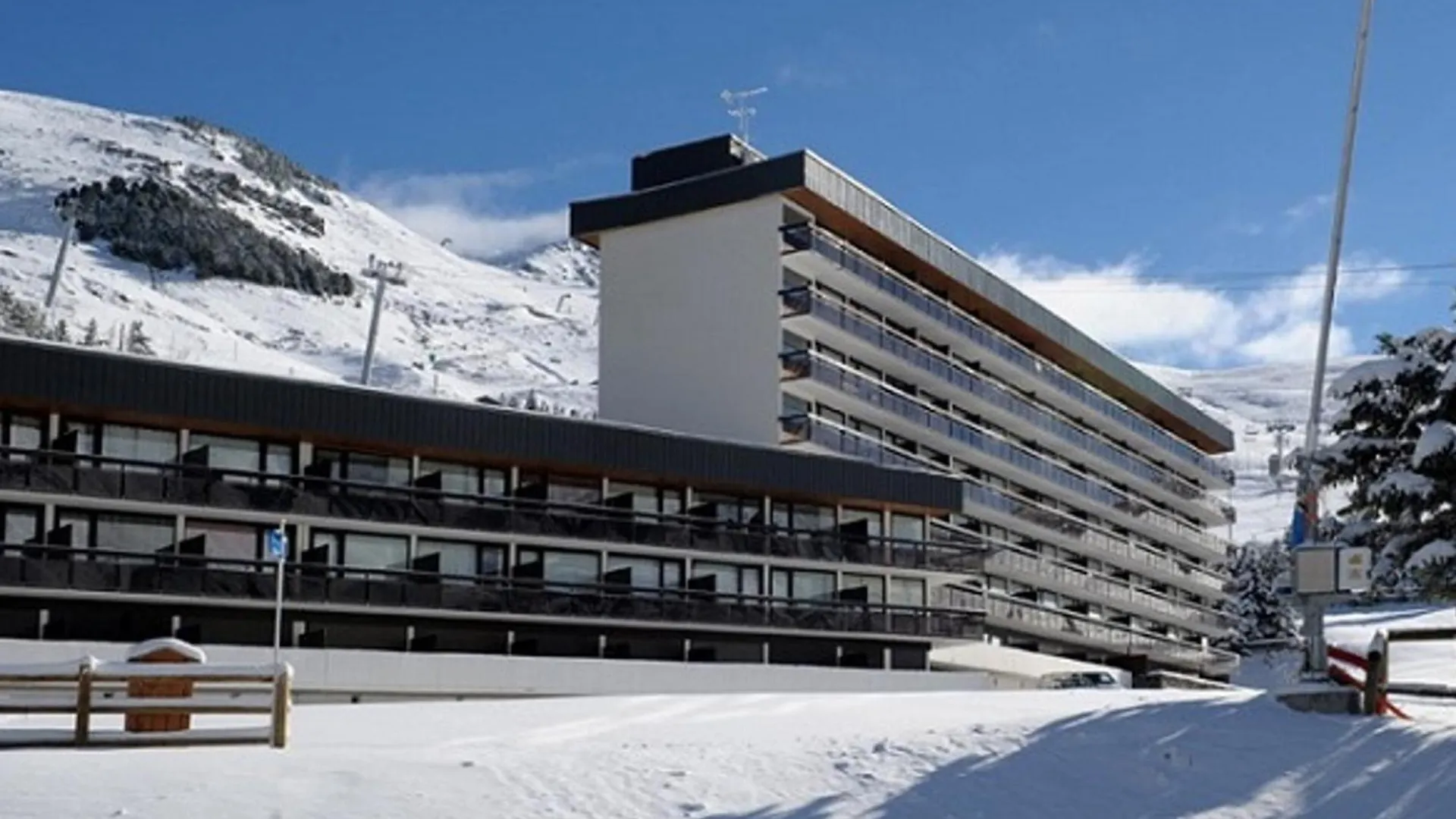 Appartement Confortable Centre Station Balcon - Fr-1-344-922 圣马丁德贝尔维尔 0*,  法国